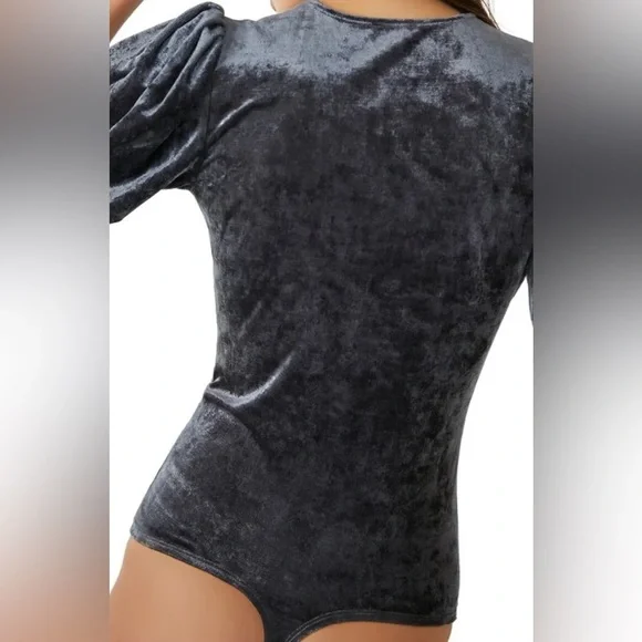 Free People Intimately Don’t You Wish Velvet Bodysuit in Black / Medium NWT - Picture 5 of 16